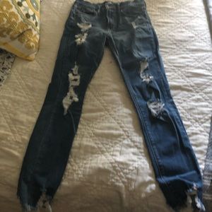 Express ankle destroyed leggings size 6